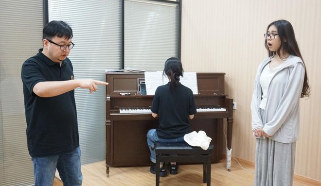 成都子叶专业的声乐培训机构(成都音乐艺考辅导)