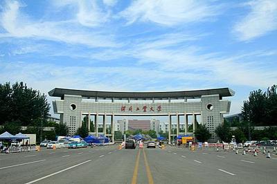 成都棠湖中学有名的高考复读学校